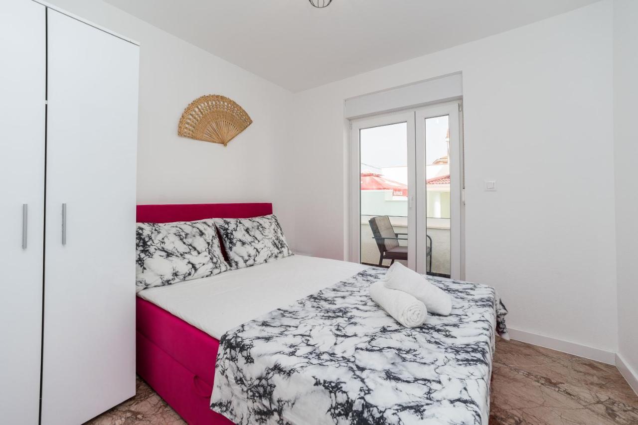 Holiday House Dominik Apartments Sveti Petar  Ruang foto